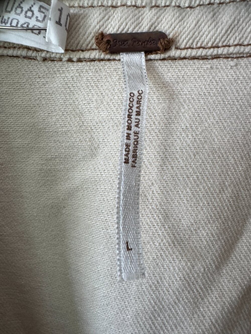 Free People Eisenhower Denim Jean Jacket Size Lg Ivory Cotton Collared Pockets - Picture 9 of 16